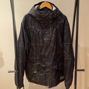 Oakley Geometric Magnetic Insulated Jacket - XL